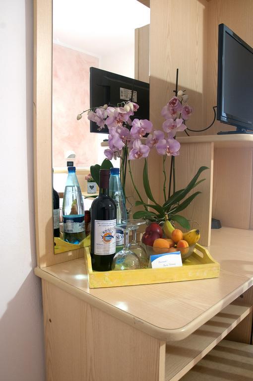 Piccolo Hotel Cesenatico Phòng bức ảnh