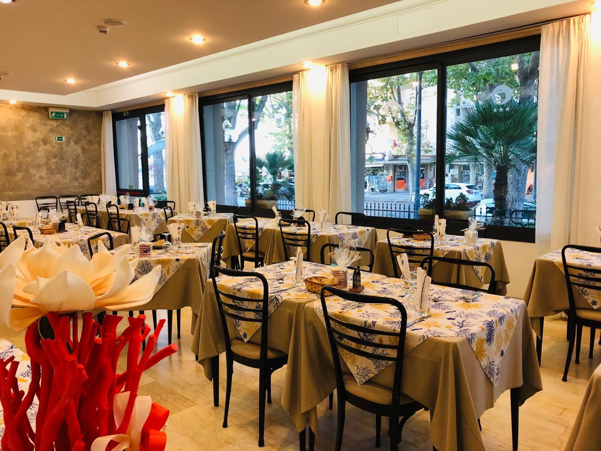Piccolo Hotel Cesenatico Ngoại thất bức ảnh